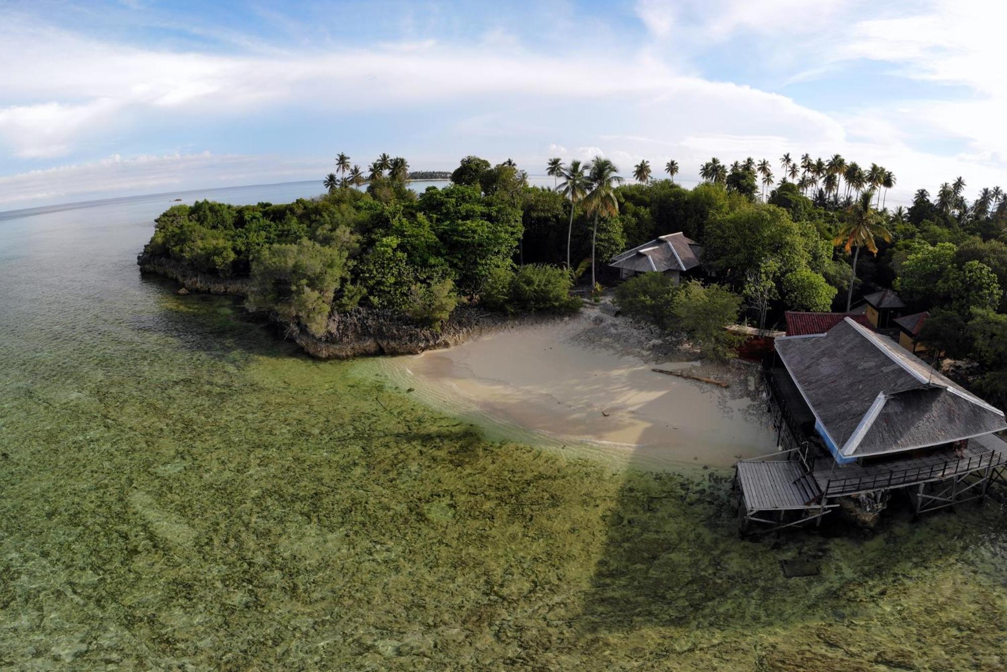 Nunukan Island Resort Maratua Island Esterno foto