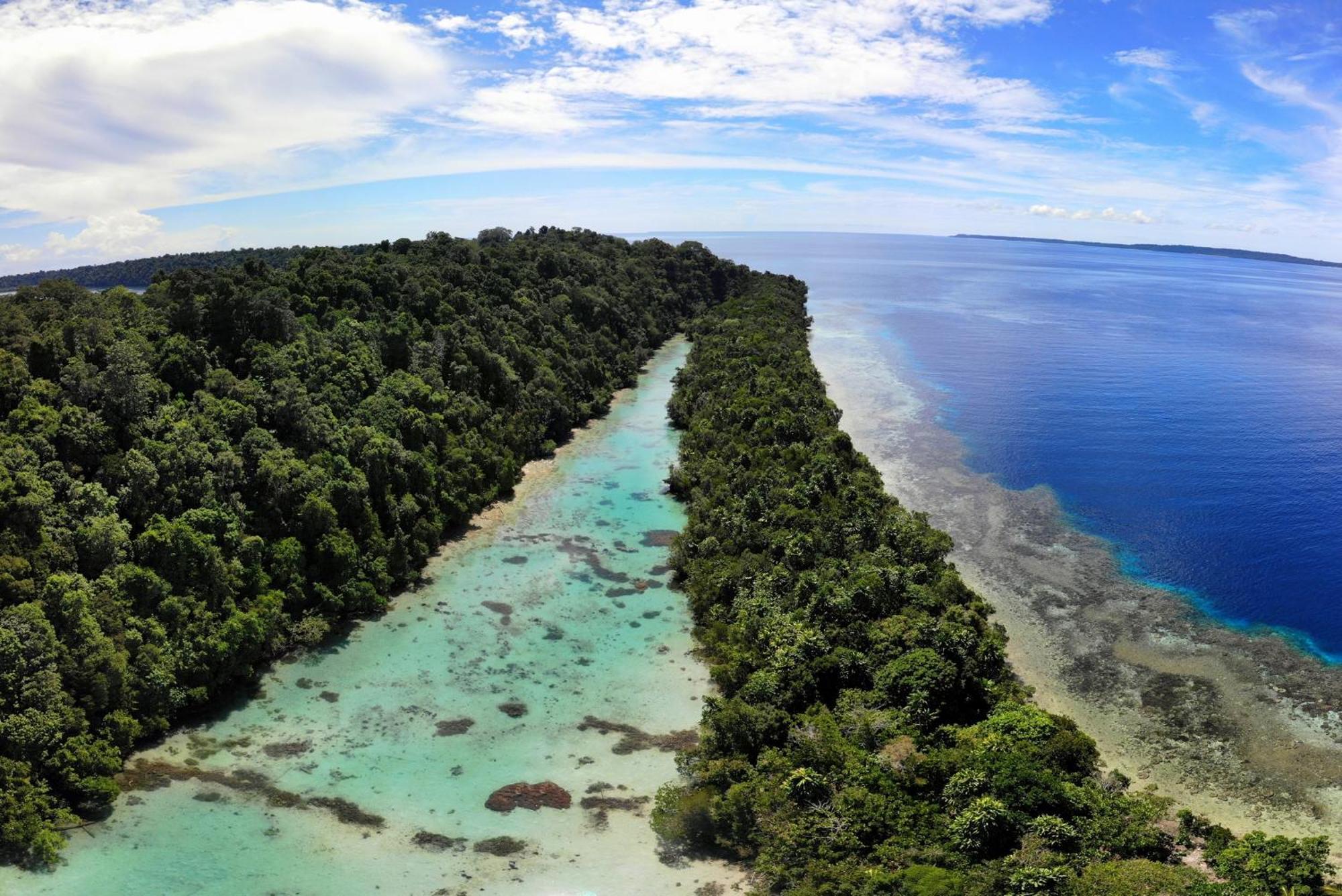 Nunukan Island Resort Maratua Island Esterno foto