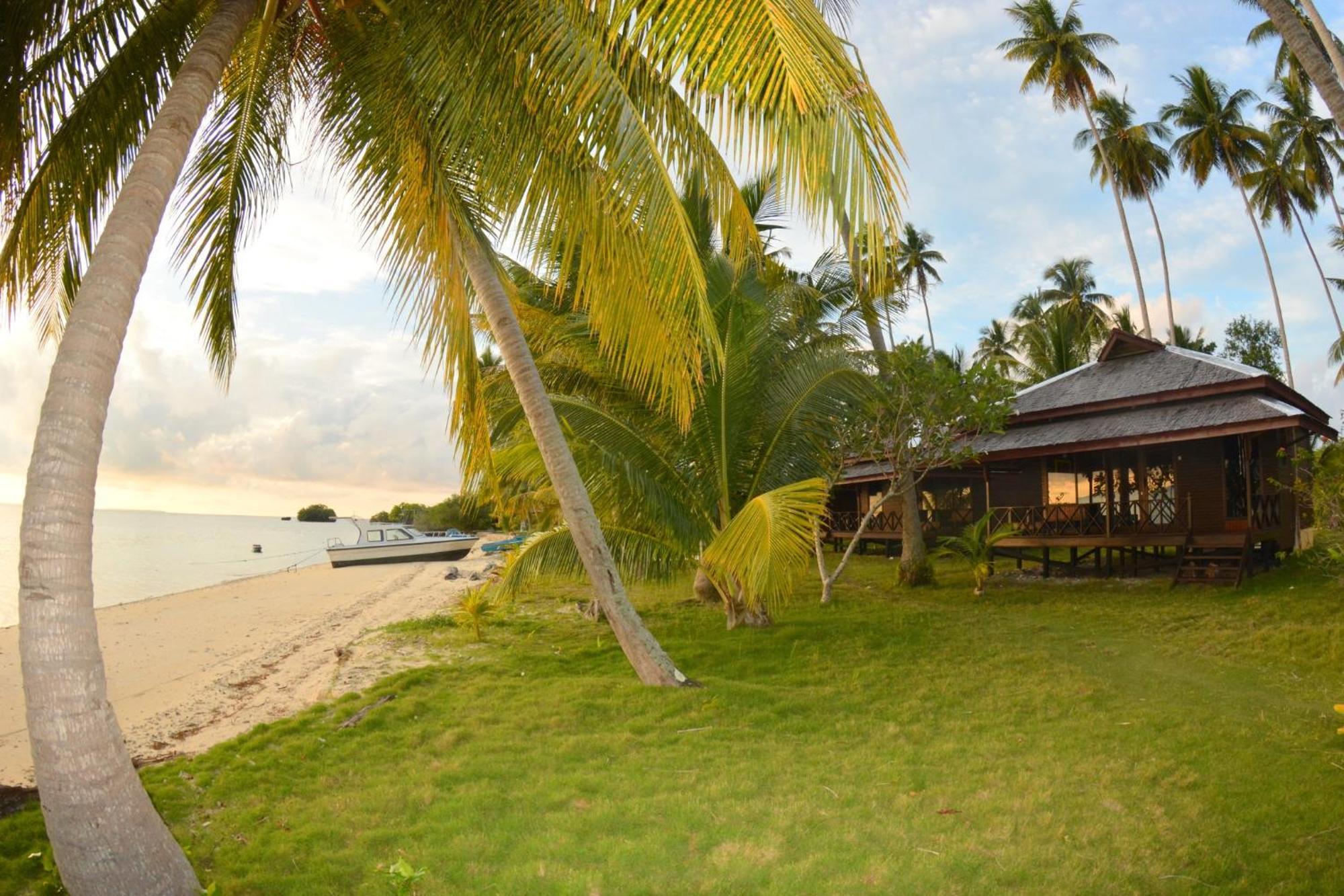 Nunukan Island Resort Maratua Island Esterno foto