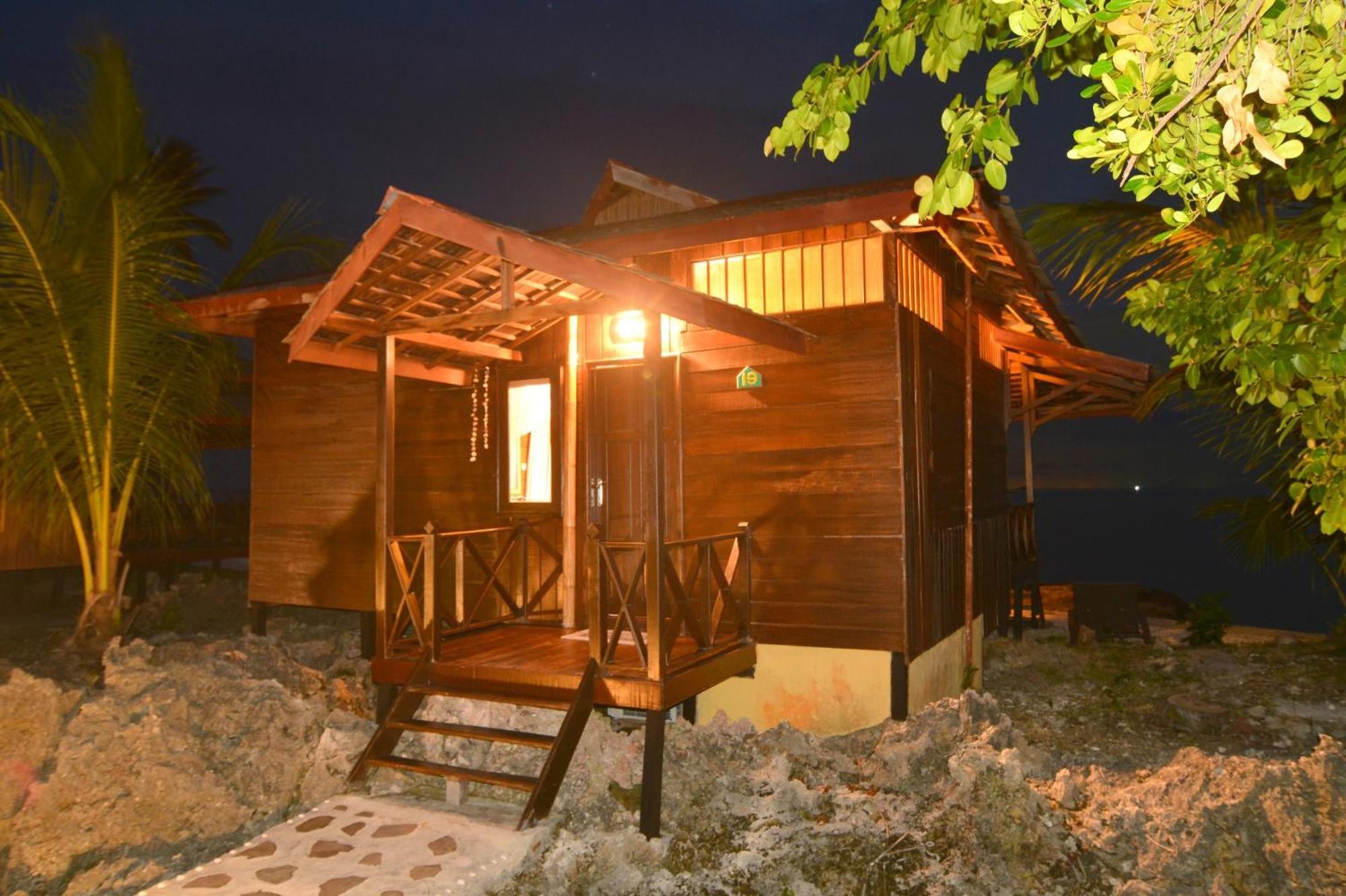 Nunukan Island Resort Maratua Island Esterno foto