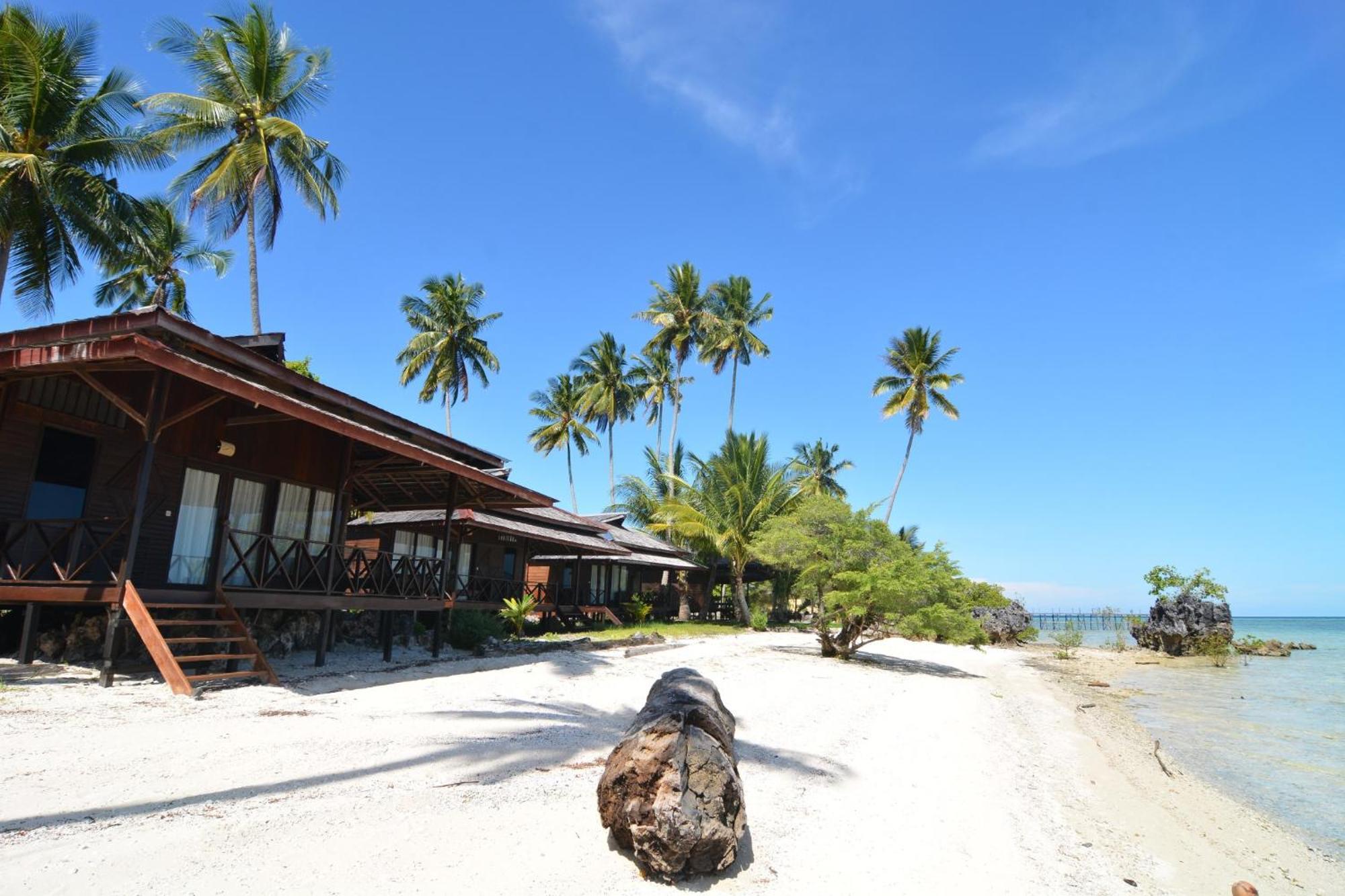 Nunukan Island Resort Maratua Island Esterno foto