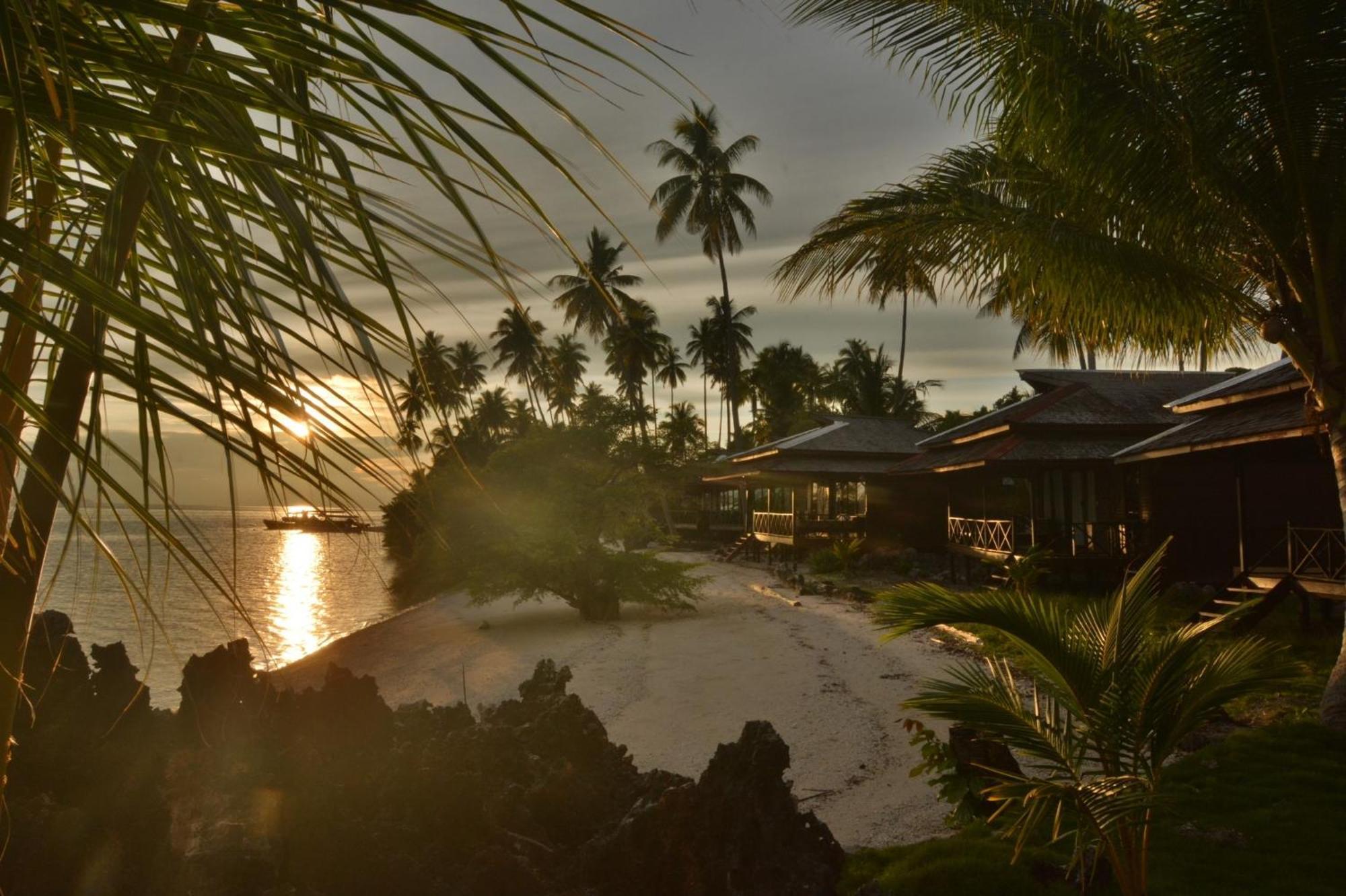 Nunukan Island Resort Maratua Island Esterno foto