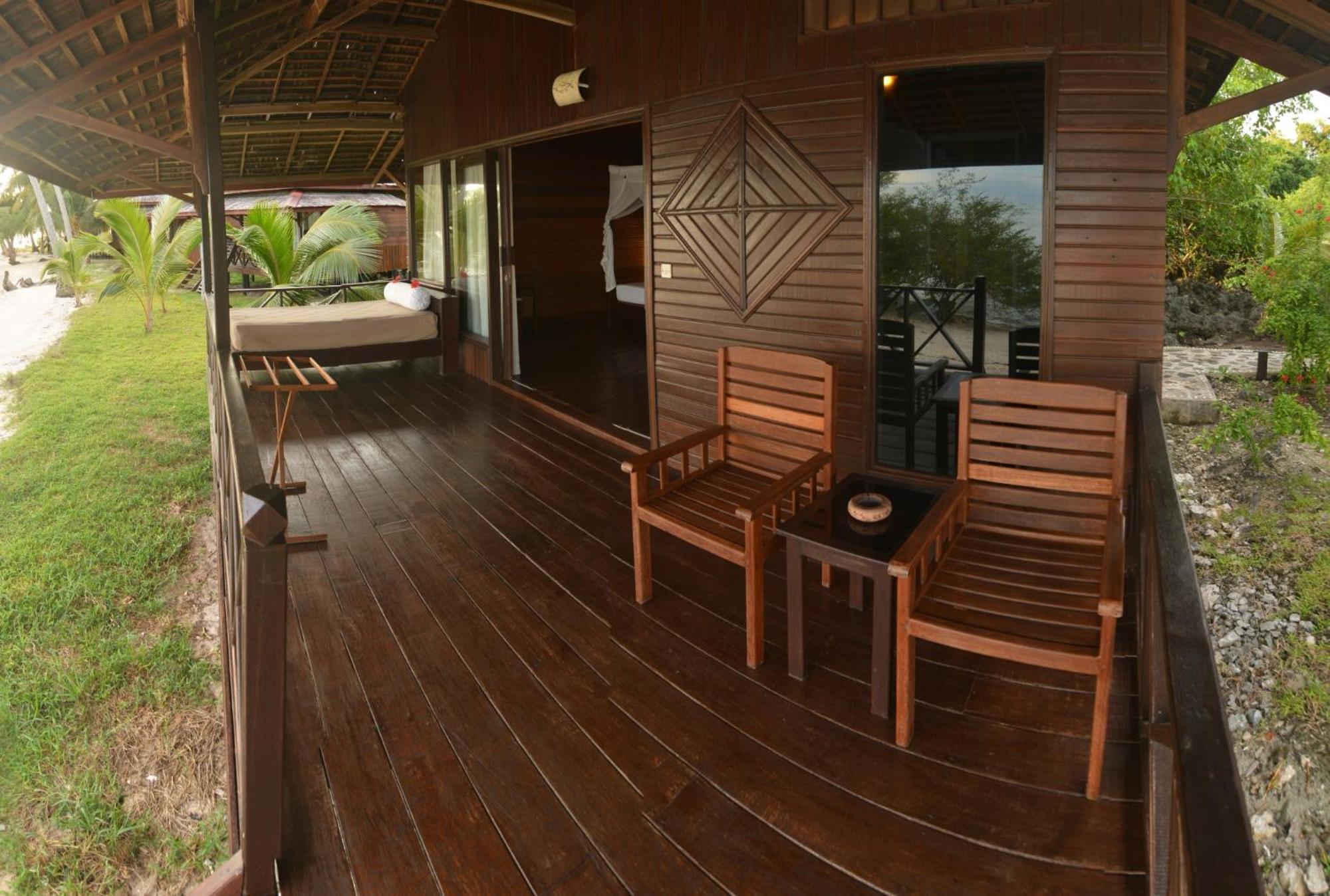 Nunukan Island Resort Maratua Island Esterno foto