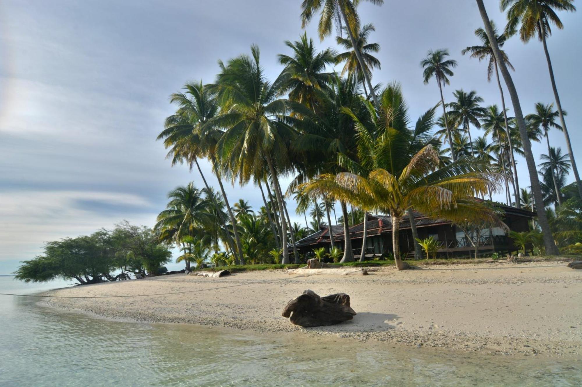 Nunukan Island Resort Maratua Island Esterno foto