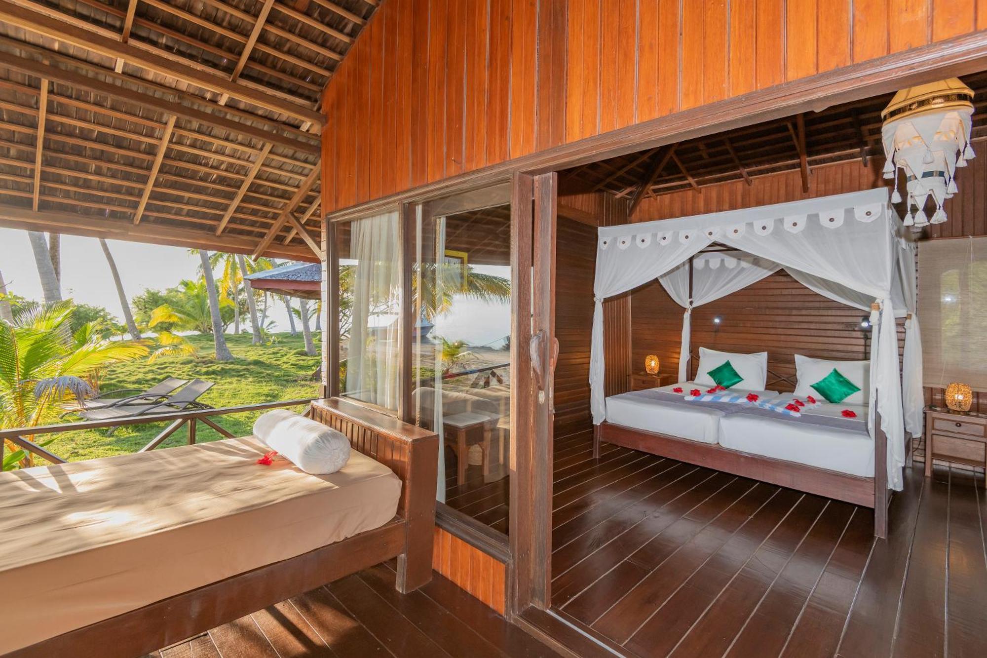 Nunukan Island Resort Maratua Island Esterno foto